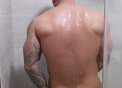 Shower Wank & Huge Thick Cumshot