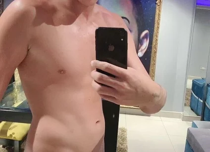 Markus Gets a Blowjob in Front of the Mirror