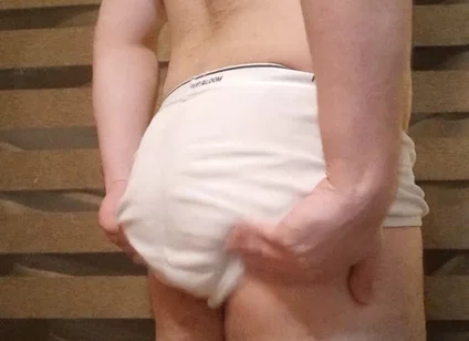 Hot Stud Strips