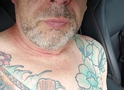 Sls-frank I Masturbate in the Car and Wait for Punters to Blow Them