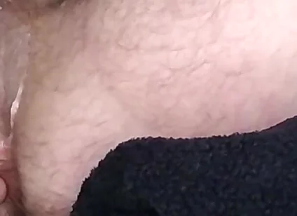 Lubing up My Ass