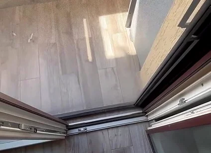 Too Cum From Balcony Almost Caught by Neighbors