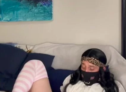 CD Solo Shaking Ass W Cumshot