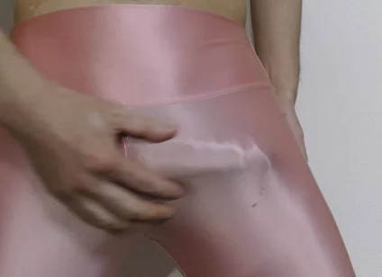 Masturbation with Pink Spandex Leggings