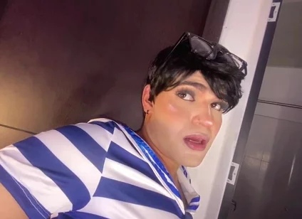 Ken Prince Sissy Latino Opens Her Bubble Ass to Pizza Delivery Man After Smelling Sweaty Feet