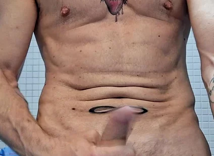 Straw in the Changing Rooms