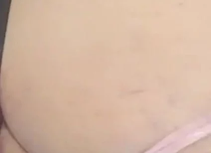 Primera Vez Que Me Trago Un Dildo De Este Tamaño Y Me Rompe Todo El Culo Pero Me Encanta!!!!!!!