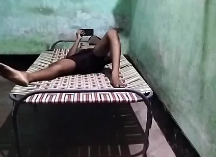 Hostel Guy Alone the Room New Xnxx