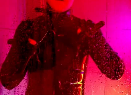 Shower in Rubber