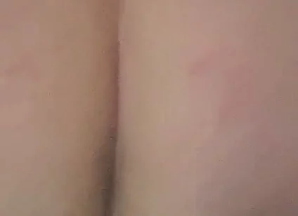 Crossdresser in leggings shows ass.