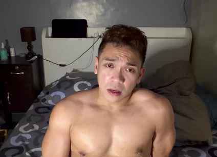 Hot Filipino Twink Jerks off in Steamy Shower