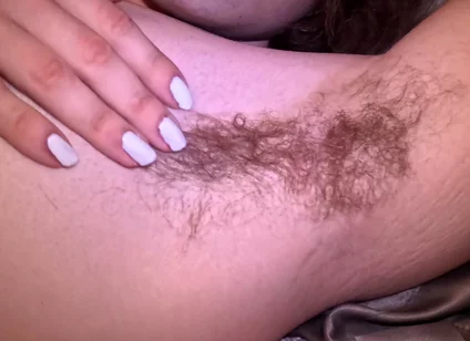 Who Wants to Jerk off While Smelling My Hairy Pits?