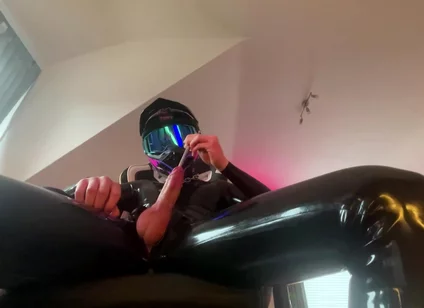 Horny Rubber Mx Biker Sounding Himself (huge Cumshot)