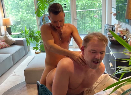 Sexy Young Twunk Brett Tyler Rawdogs Beefy Daddy_dan_xxx