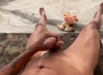 A Cumshot to Relieve Stress in the Backyard