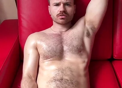 Ftm Solo Masturbation: Massage Oil, Hairy Bush, Feet, Squirting