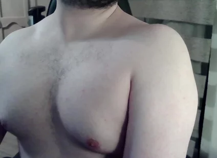 Beefy Virgin Camboy Dances and Flexes