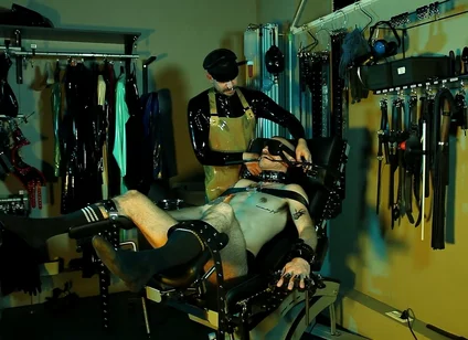 Latex Room Session with Master Aion Payne and Ian Echo - Part One - Bondage