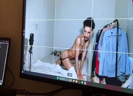 Sex Siren with Cumshot
