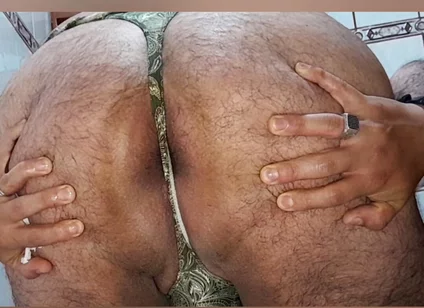 Nice Cum and Anal Penetration Using Green Thin Thong