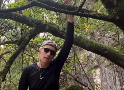 Hiker Bro goes Off-Trail to Jerk Off