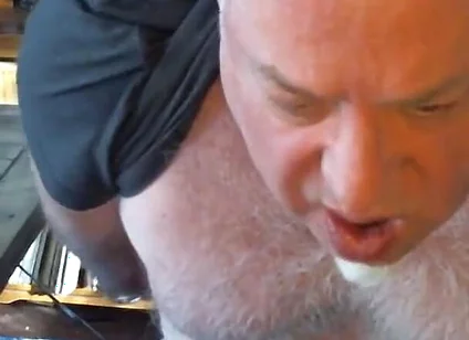 Bear Jerks off on Cam Makes Guy Watching Shoot