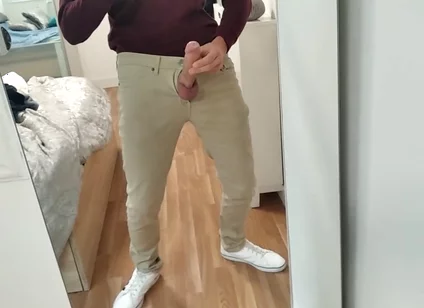 Amateur Man Jerking Big Cock Very Hard and Venous Before Meeting at Work
