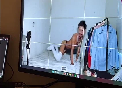 Sex Siren with Cumshot