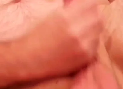 Cicci77 masturbates for a long time Pedro and cums