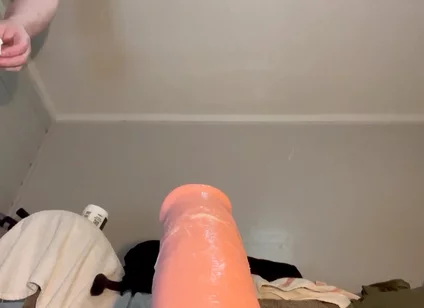 Destroy My Ass 2 Day a Row Whit 15 Inch King Cock and Still Wear Plug 24h