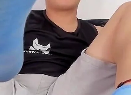 Love the Feet of Your Master Tomasstyl in Its Blue Sports Tights