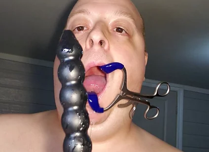Mouth Spreader Deepthroat 3 Huge King Cock Dildo