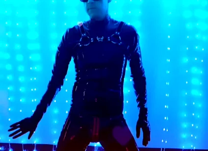 Reel Latex Rubber Black Style