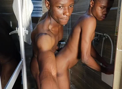 Bathroom Marathon Fuck
