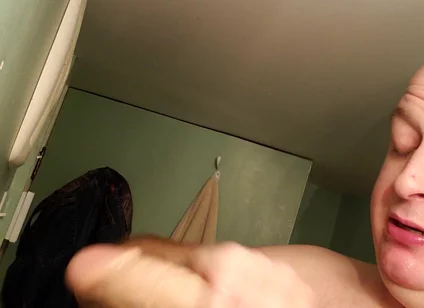 Deepthroat 11 Inch Dildo Day 2 Pt 5