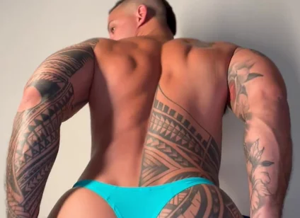 Spandex Makes Me I Jerk off Until I Shoot a Big Load