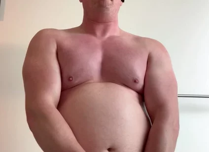 Stepdaddy Busts a Load After the Gym