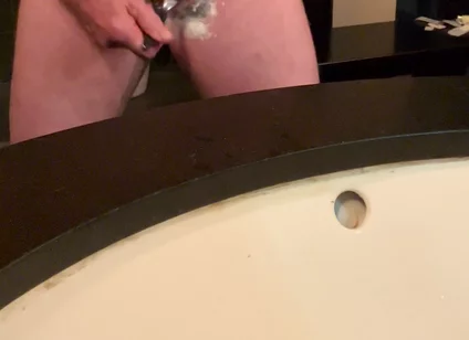 Shavin’ Gets Me Horny Af