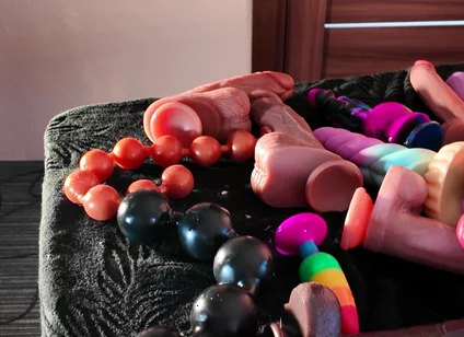 21 Dildos Came Out of My Ass