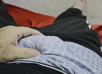 Who Wants to See My Nice Penis?