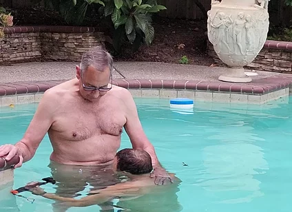 Underwater Pool Bb Fuck!
