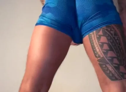 Spandex Makes Me I Jerk off Until I Shoot a Big Load