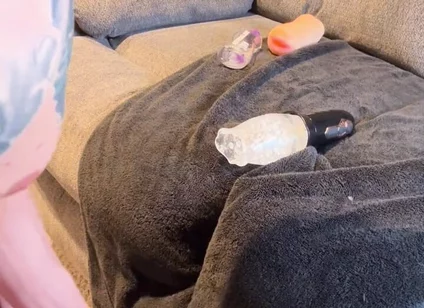Multiple Masturbation Toys and Multiple Cumshots