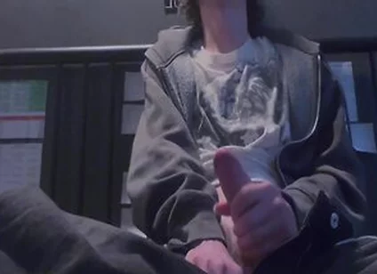 Teen 18+ Boy Stops Gaming To Jerk Off His Big Cock