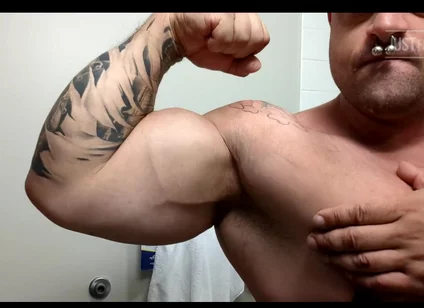 A Flexing Focused Video? I Know, It's Been Awhile