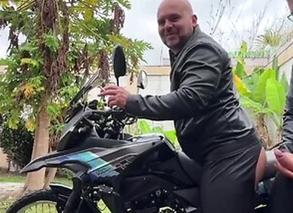 Huge Creampie In Outdoors On The Bike
