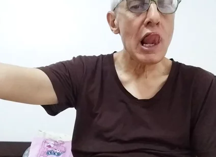 Tongue Shows Fuck My Big Cock