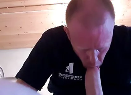 Sucking My Own Cock During A Workout