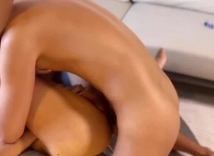 Hot Couples Have A Fierce Fuck In The Living Room, Panting Until The Orgasm Is Out Of Control