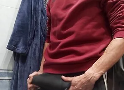 Getting Dressed After Coming Out Of The Shower, I Went To The Street With A Hard Cock And No Underwe
